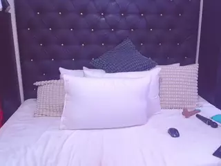 TaboodirtyLove's Live Sex Cam Show