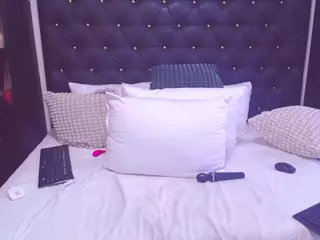 TaboodirtyLove's Live Sex Cam Show