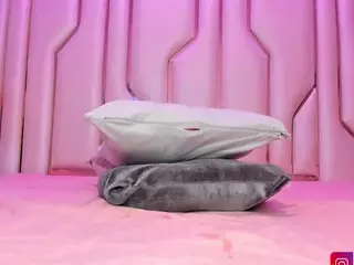 CintyaLeiner's Live Sex Cam Show