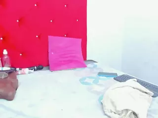 daniikbiigg's Live Sex Cam Show