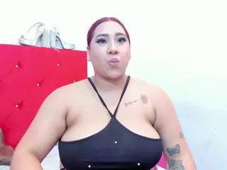 daniikbiigg's Live Sex Cam Show