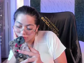 Melissa's Live Sex Cam Show