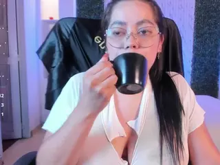 Melissa's Live Sex Cam Show