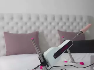 Nika's Live Sex Cam Show