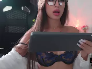 Nika's Live Sex Cam Show