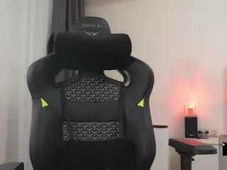 Nika's Live Sex Cam Show