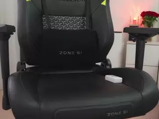 Nika's Live Sex Cam Show