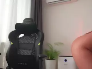 Nika's Live Sex Cam Show