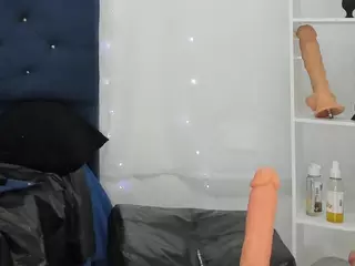 Raquel Ucros's Live Sex Cam Show