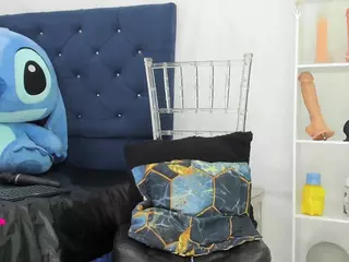 Raquel Ucros's Live Sex Cam Show