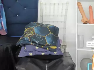 Raquel Ucros's Live Sex Cam Show