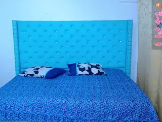 Little_Flower4U's Live Sex Cam Show