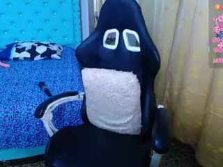 Little_Flower4U's Live Sex Cam Show