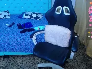 Little_Flower4U's Live Sex Cam Show
