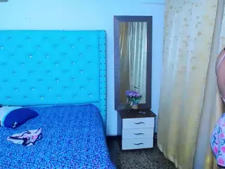 Little_Flower4U's Live Sex Cam Show