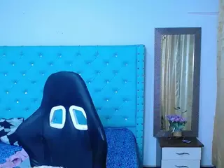 Little_Flower4U's Live Sex Cam Show