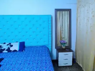 Little_Flower4U's Live Sex Cam Show