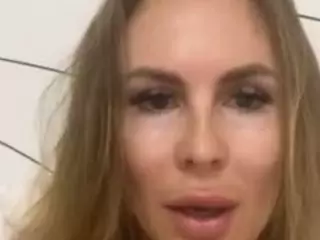 LeMilf's Live Sex Cam Show