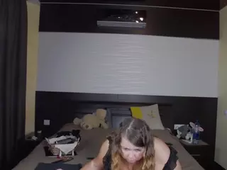 FluffyBeauty's Live Sex Cam Show