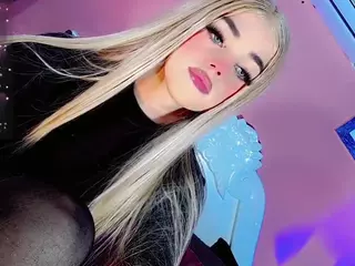 EvaaMooree's Live Sex Cam Show