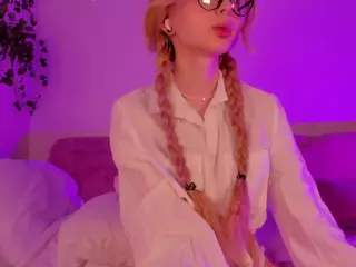 MayMeow's Live Sex Cam Show