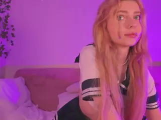 MayMeow's Live Sex Cam Show