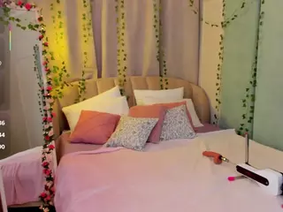 Lola's Live Sex Cam Show