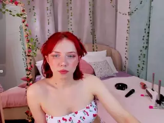 Lola's Live Sex Cam Show