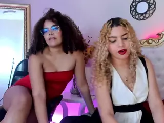 ScarlettDuran's Live Sex Cam Show