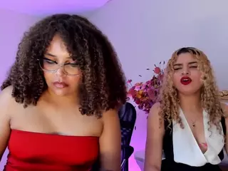 ScarlettDuran's Live Sex Cam Show