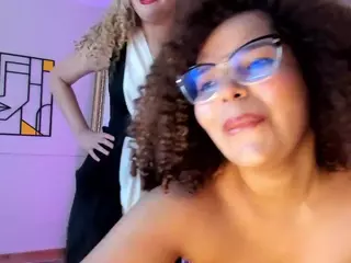 ScarlettDuran's Live Sex Cam Show