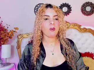 ScarlettDuran's Live Sex Cam Show