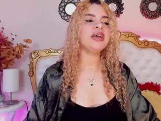ScarlettDuran's Live Sex Cam Show