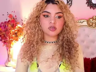 ScarlettDuran's Live Sex Cam Show
