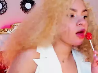 ScarlettDuran's Live Sex Cam Show