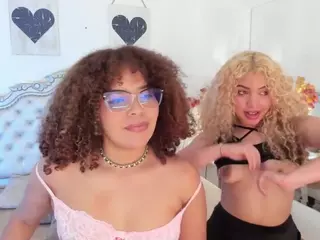 ScarlettDuran's Live Sex Cam Show