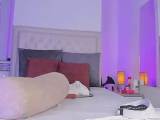 ..AriDelight..'s Live Sex Cam Show