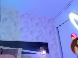 ..AriDelight..'s Live Sex Cam Show