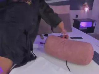 ..AriDelight..'s Live Sex Cam Show