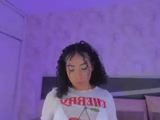 ..AriDelight..'s Live Sex Cam Show