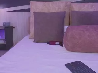 ..AriDelight..'s Live Sex Cam Show