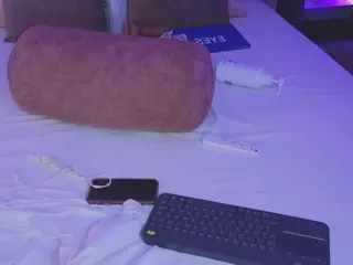 ..AriDelight..'s Live Sex Cam Show