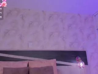 ..AriDelight..'s Live Sex Cam Show