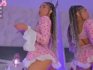 ..AriDelight..'s Live Sex Cam Show