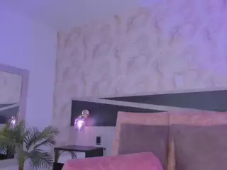 ..AriDelight..'s Live Sex Cam Show