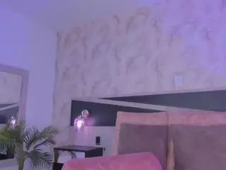..AriDelight..'s Live Sex Cam Show
