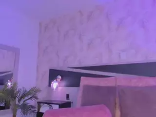 ..AriDelight..'s Live Sex Cam Show