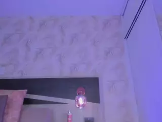 ..AriDelight..'s Live Sex Cam Show