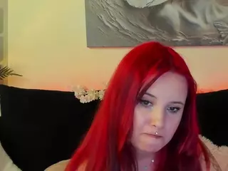 MikaFyre's Live Sex Cam Show