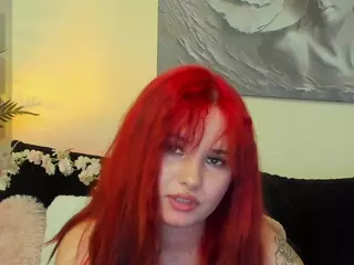 MikaFyre's Live Sex Cam Show